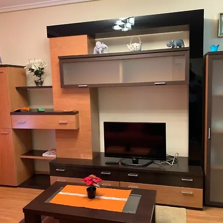 Apartamento Mota-2 Huca-los Prados; Parking Y Wifi Gratis *